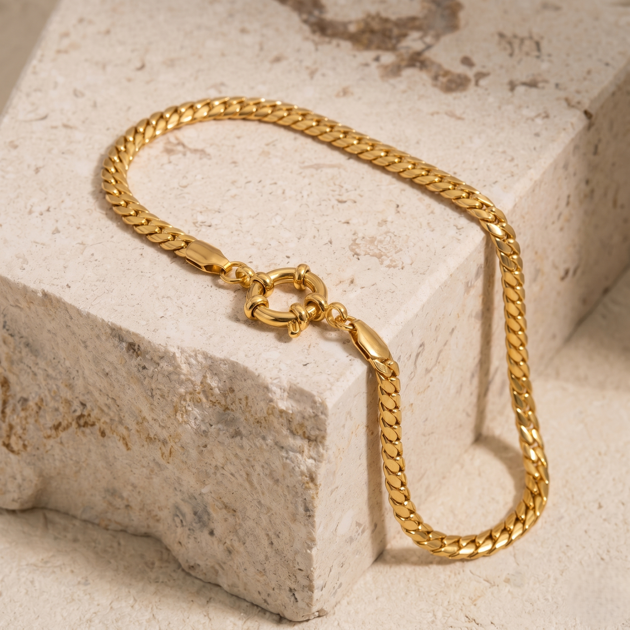 Saffron Charm Armband