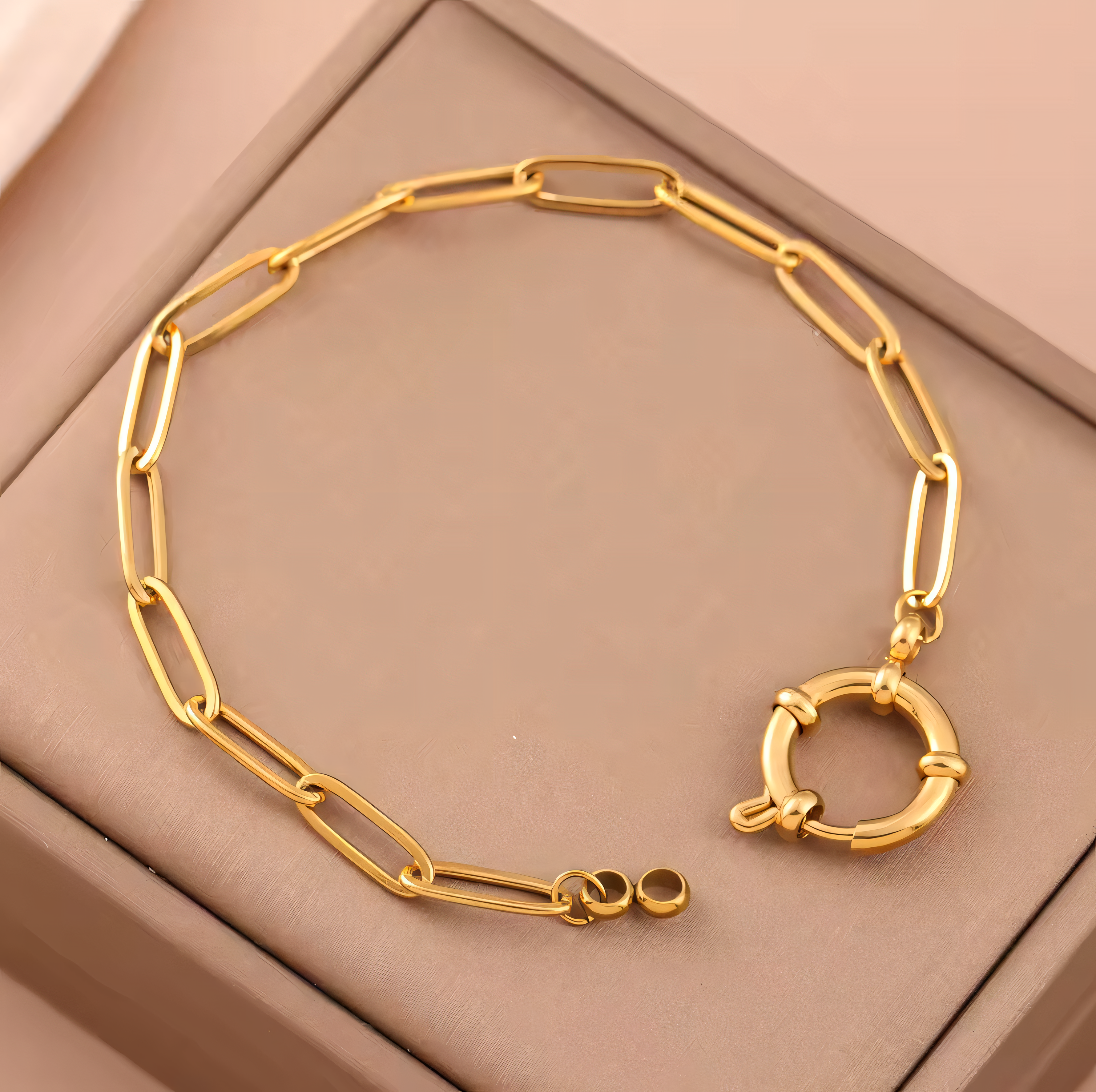 Bailee Charm Armband