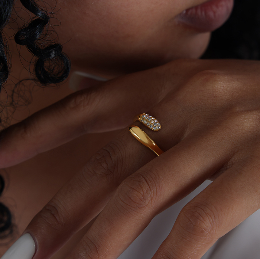 Solivane Ring