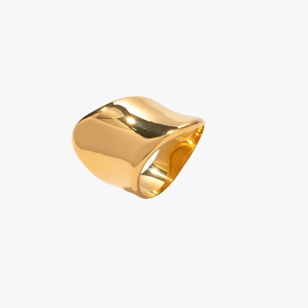 Novalira Ring