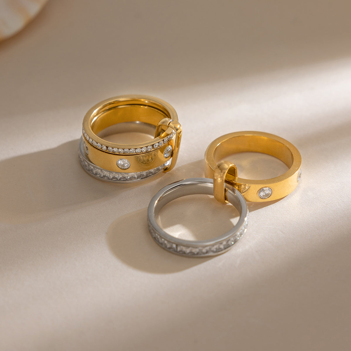 Unity-Lysandra Ring